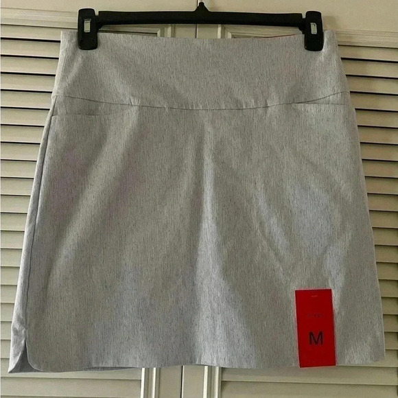 S.C. & Co. Tummy Control Inside Waistband Ladies Pull-On Skort Medium NWT - Picture 4 of 11